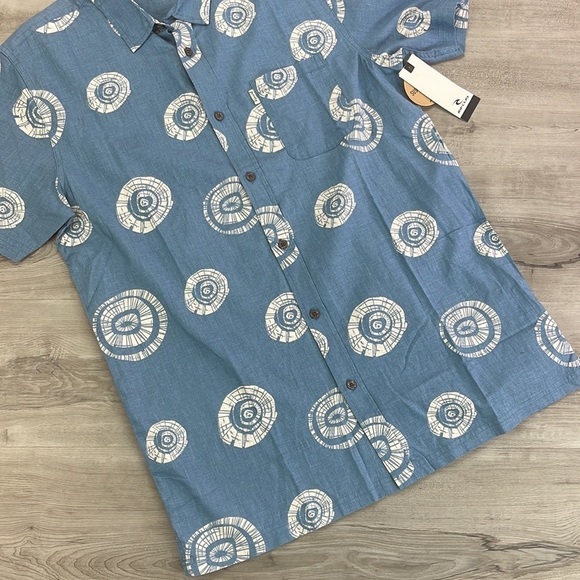 🔹RIP CURL- SALTWATERS BUTTON DOWN SHIRT - Picture 5 of 9